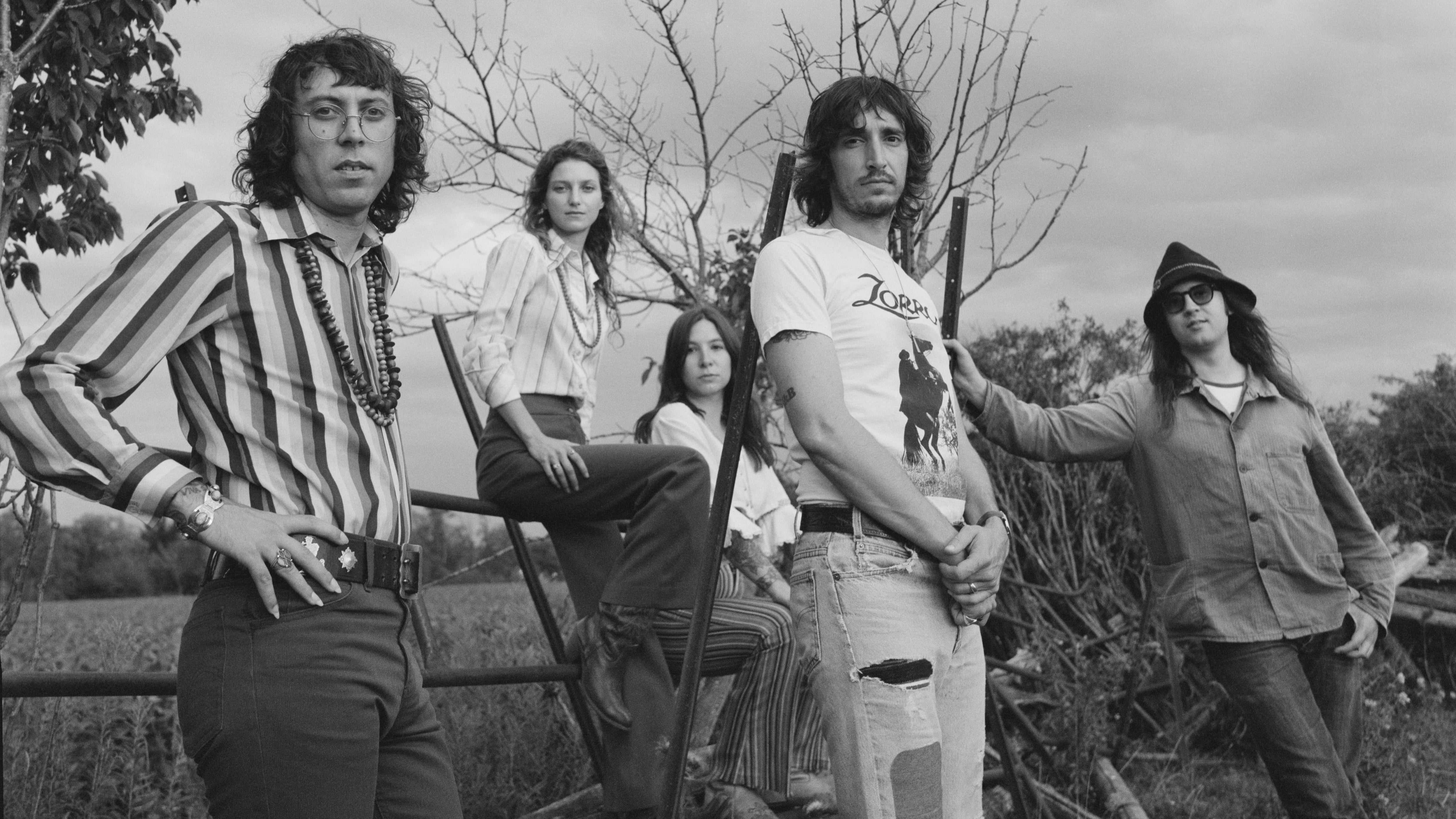 Daniel Romano's Outfit