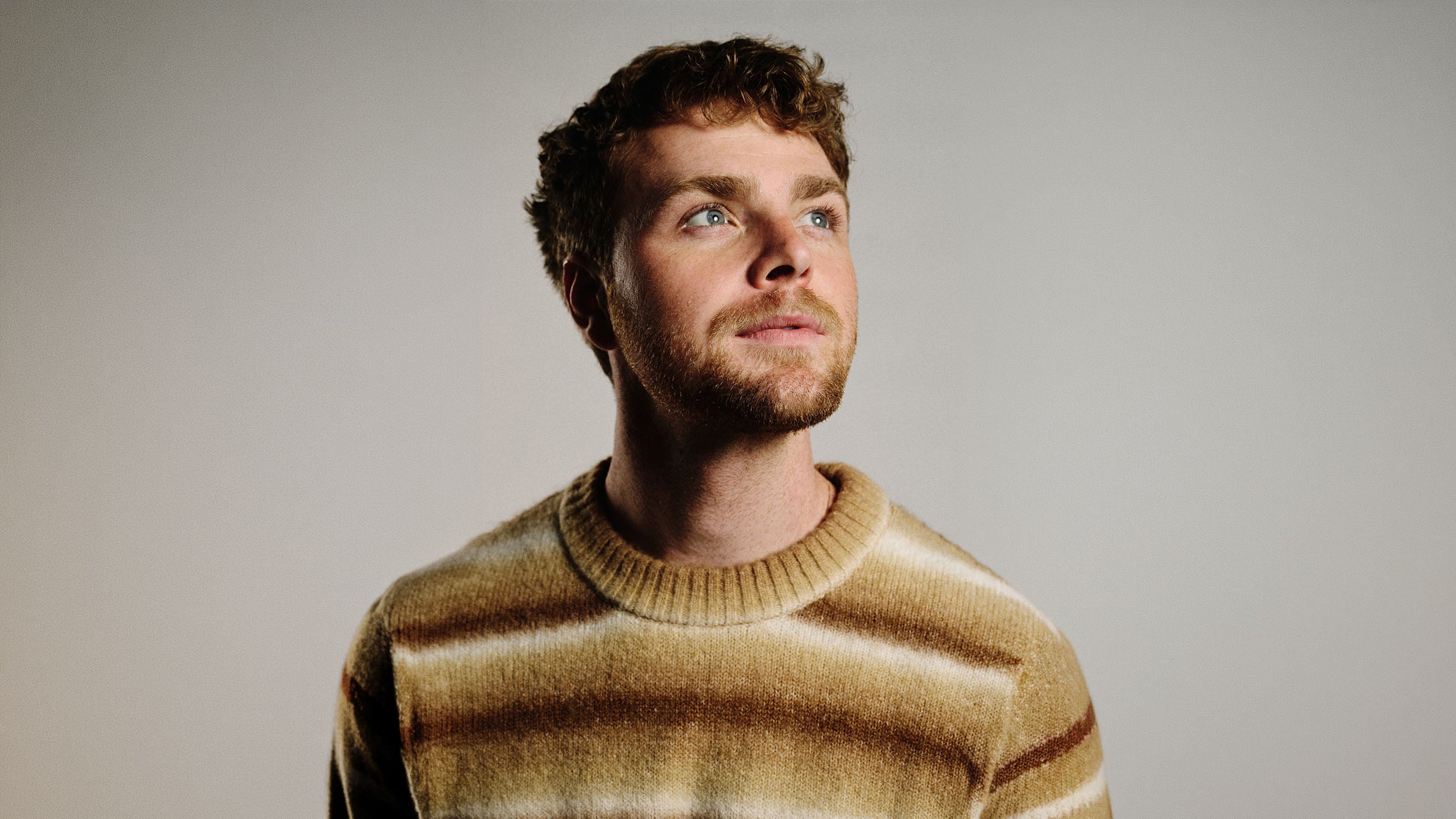 Alex Warren: Little Orphan Alex Live